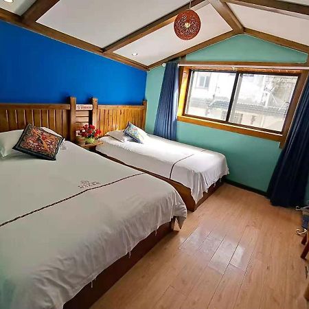 Zhangjiajie April Hostel Εξωτερικό φωτογραφία