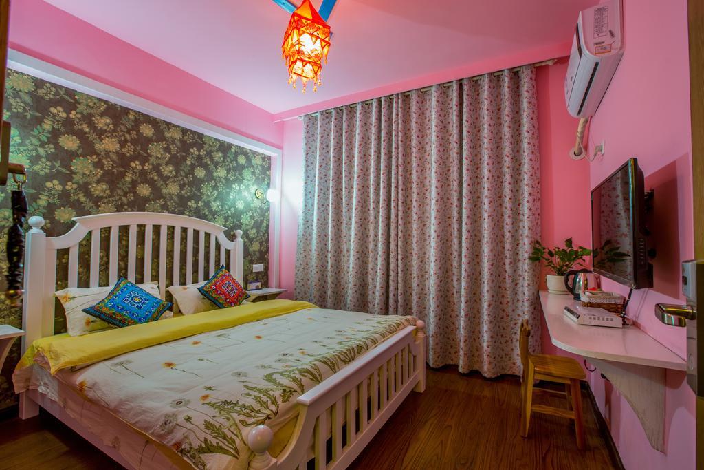 Zhangjiajie April Hostel Δωμάτιο φωτογραφία